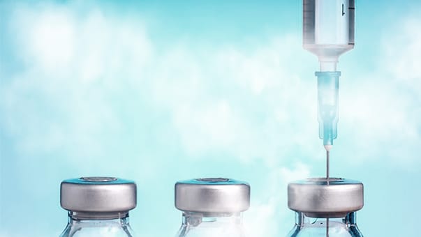 Son dos vacunas las que necesitas ante frentes fríos y cambios de temperatura: ¿cuáles?