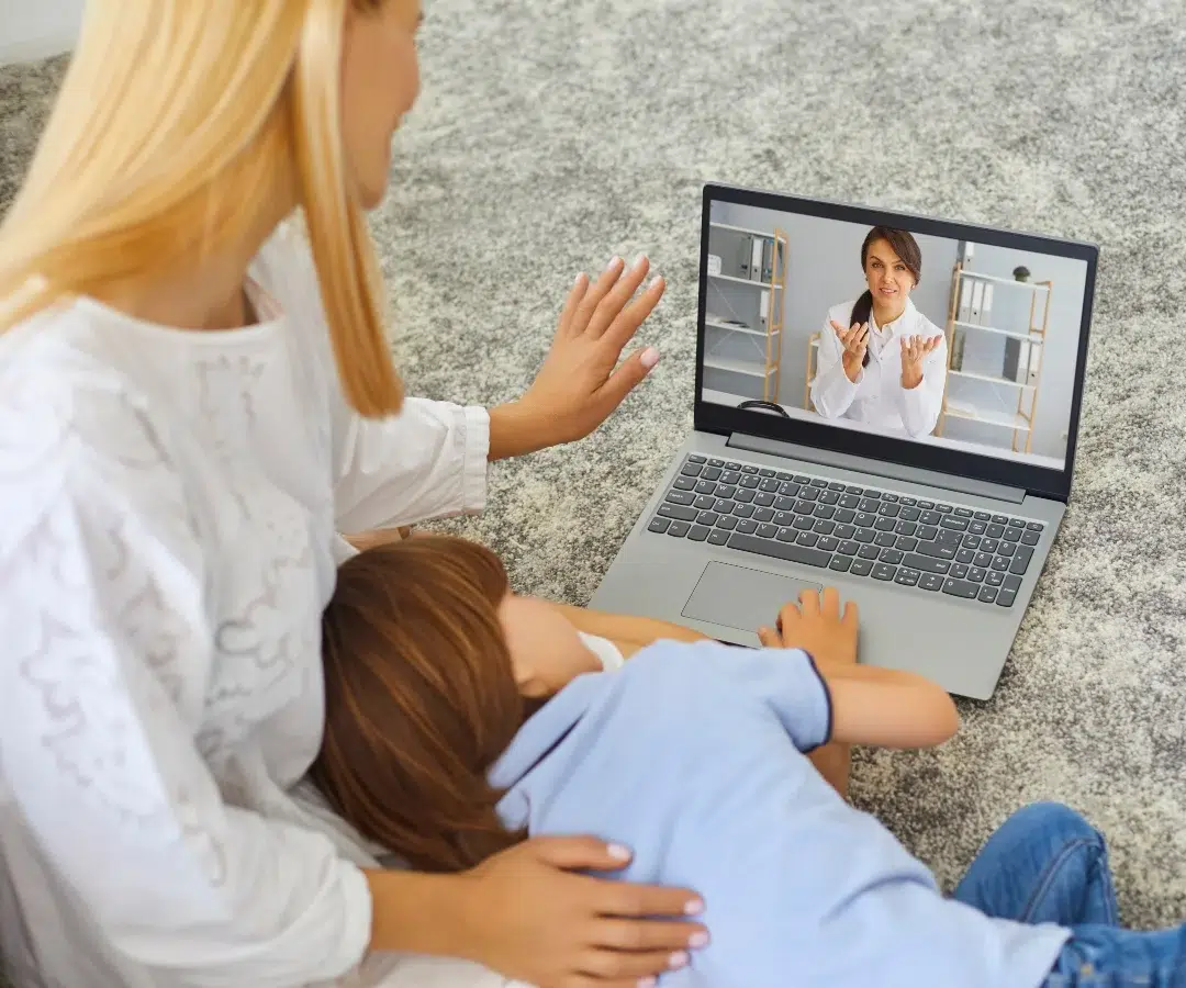 El estrés laboral es un problema crítico en México y telemedicina puede ayudar: ¿cómo?