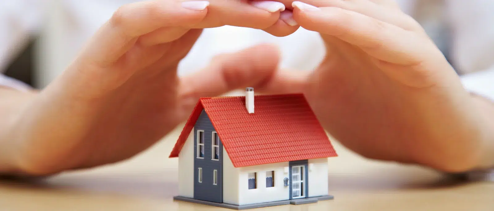 ¿No vas a viajar? Lanzan recomendaciones para unas vacaciones seguras en casa