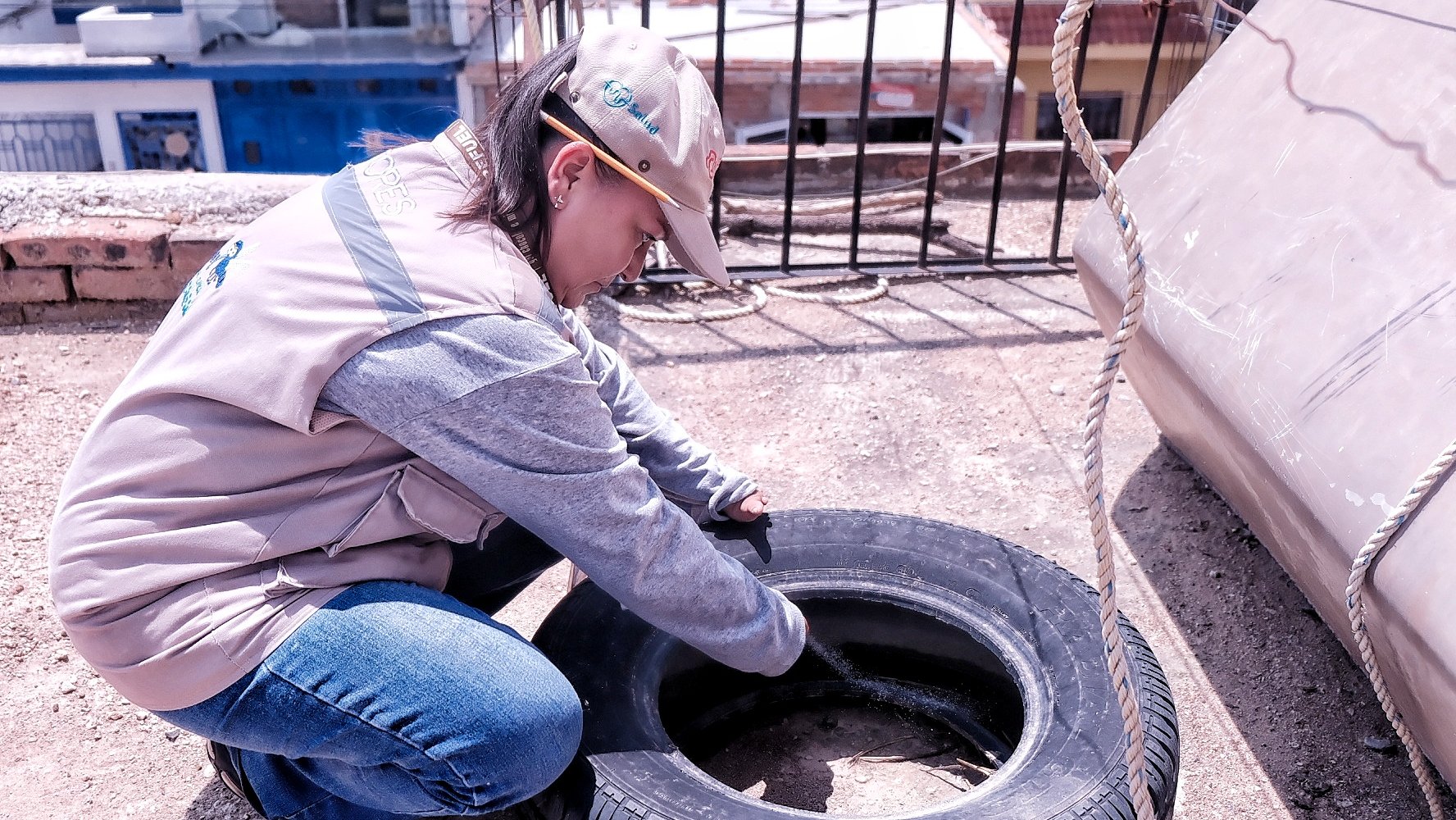Piden a población de Jalisco reportar criaderos de mosquitos por dengue