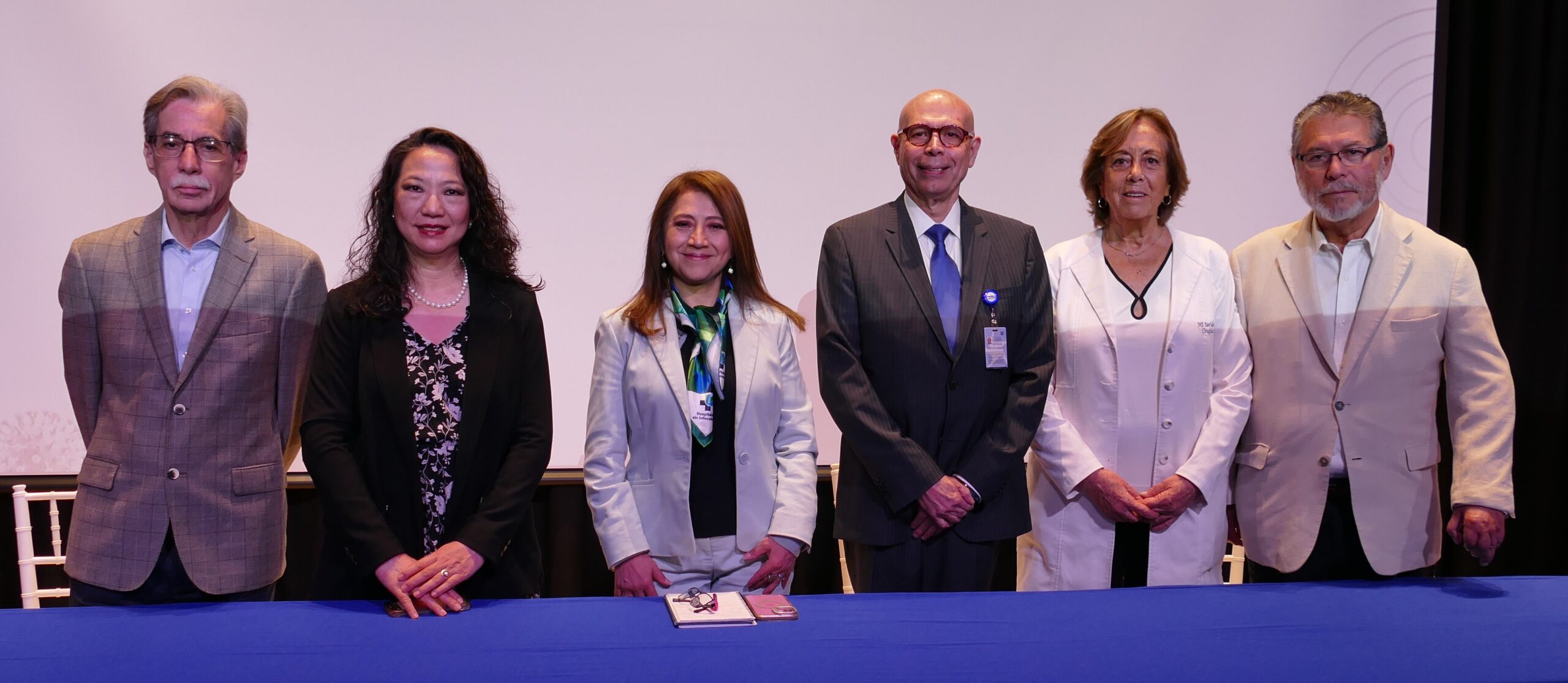 EU registra una alta transmisión de COVID 19 que es riesgosa para México, advierten expertos