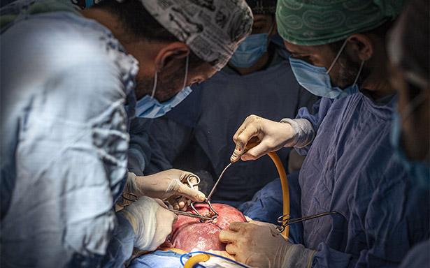 Buenas noticias: especialistas realizan exitosa cirugía fetal para corregir espina bífida