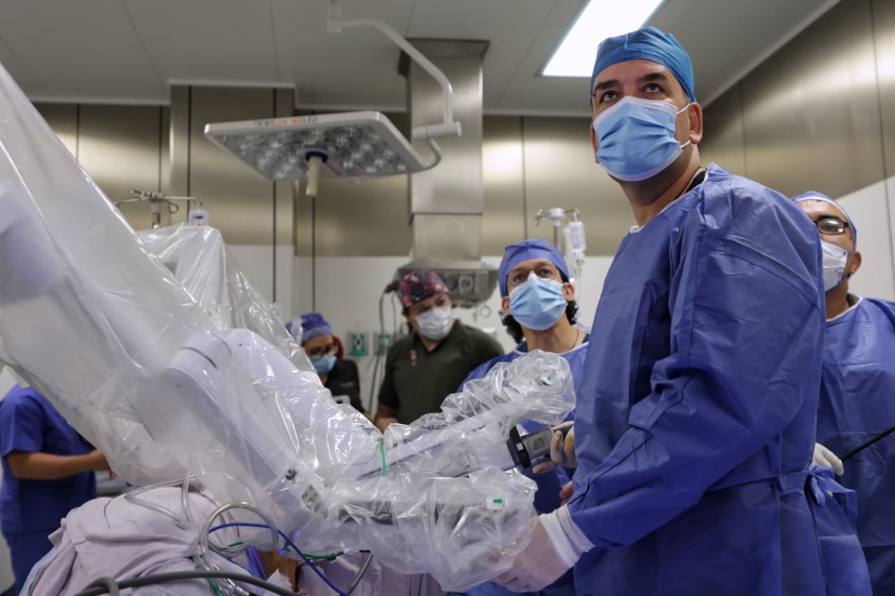 Hospital Regional del ISSSTE en León implementa Plan de Cirugía Robótica