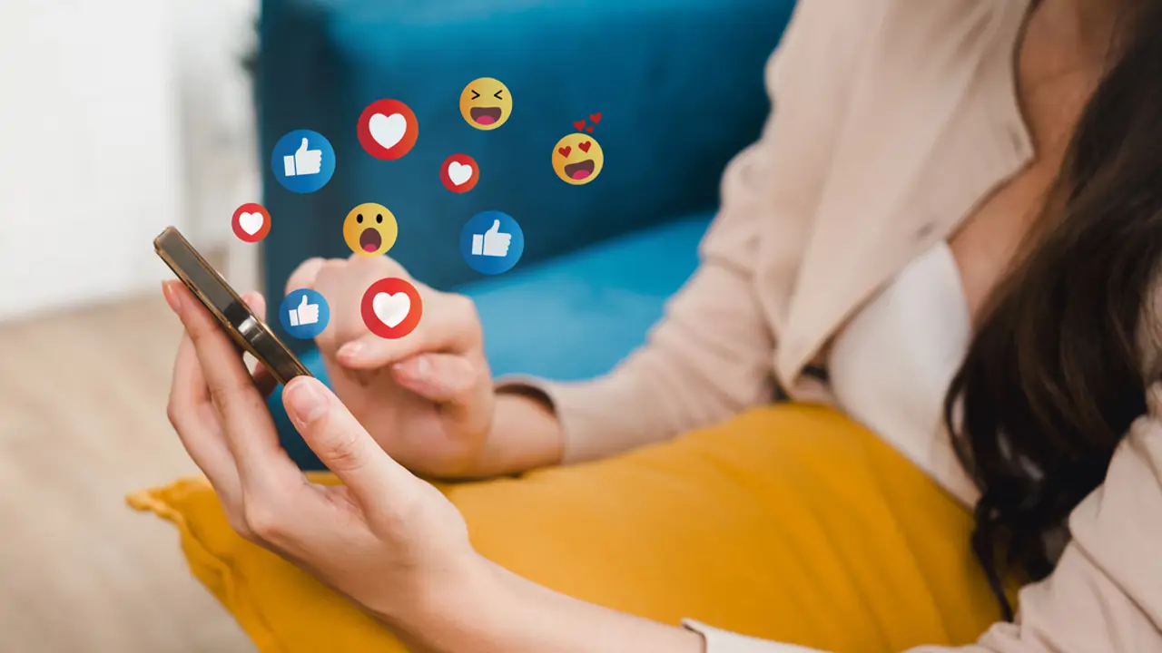 Más de tres horas al día en redes sociales se asocia con mayor riesgo de ansiedad y depresión