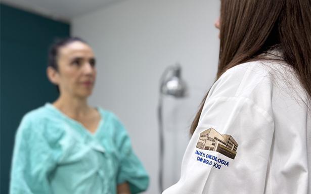 Especialistas mexicanos realizan exitosa reconstrucción mamaria a sobreviviente de cáncer