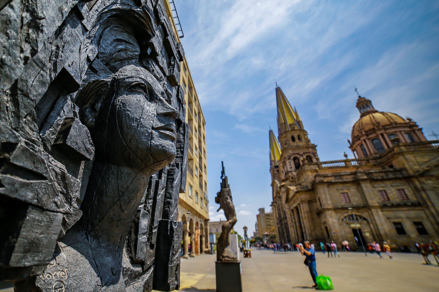 Construirá IMSS hospitales en Michoacán y Colima, y una Unidad de Medicina Familiar en Jalisco