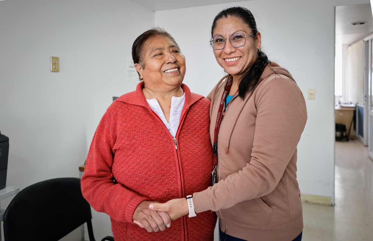 Neurocirujanos del CMN “20 de Noviembre” recuperan movilidad de derechohabiente con vertebroplastia