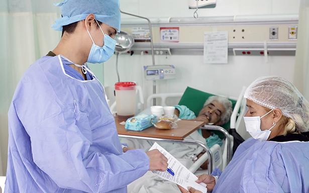 Logran atención integral y recuperación de paciente con quemaduras extensas