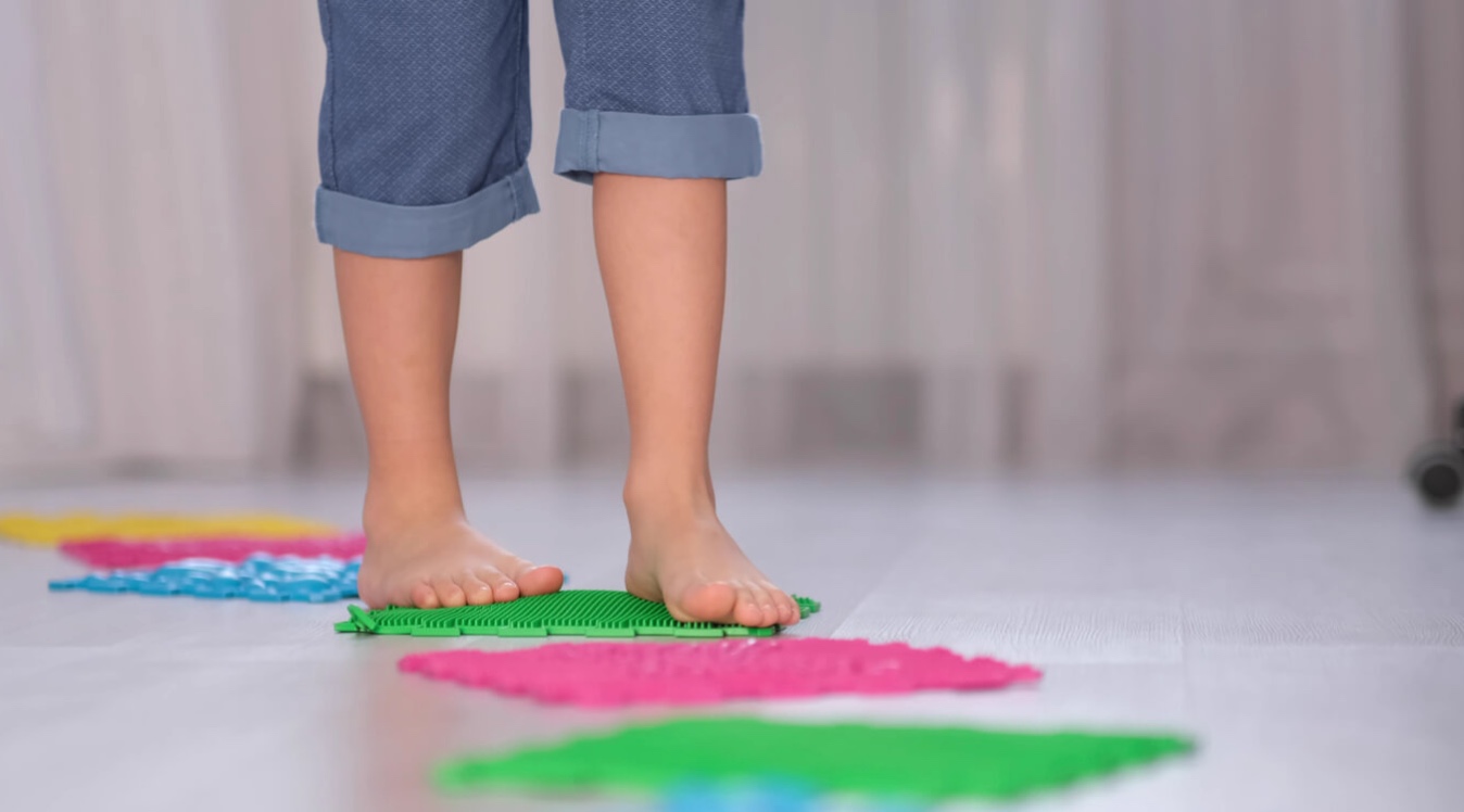 Regreso a clases: ¿cómo están caminando tus hijos?