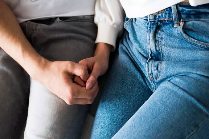 Cuando el algoritmo sustituye al especialista: el reto de la salud sexual digital