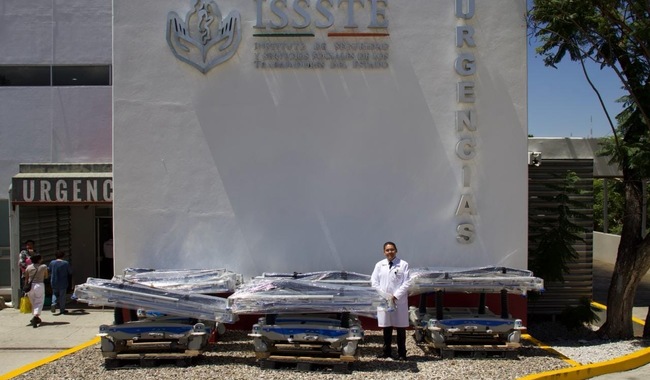 ISSSTE en Oaxaca recibe 60 camillas radiotransparentes