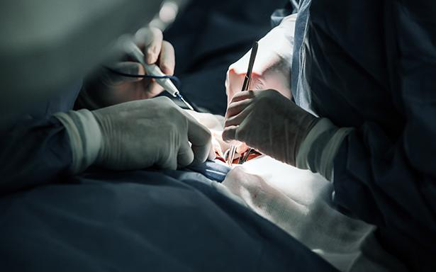 Realiza IMSS Chiapas cirugía endovascular de alta complejidad en el HGRE No. 13
