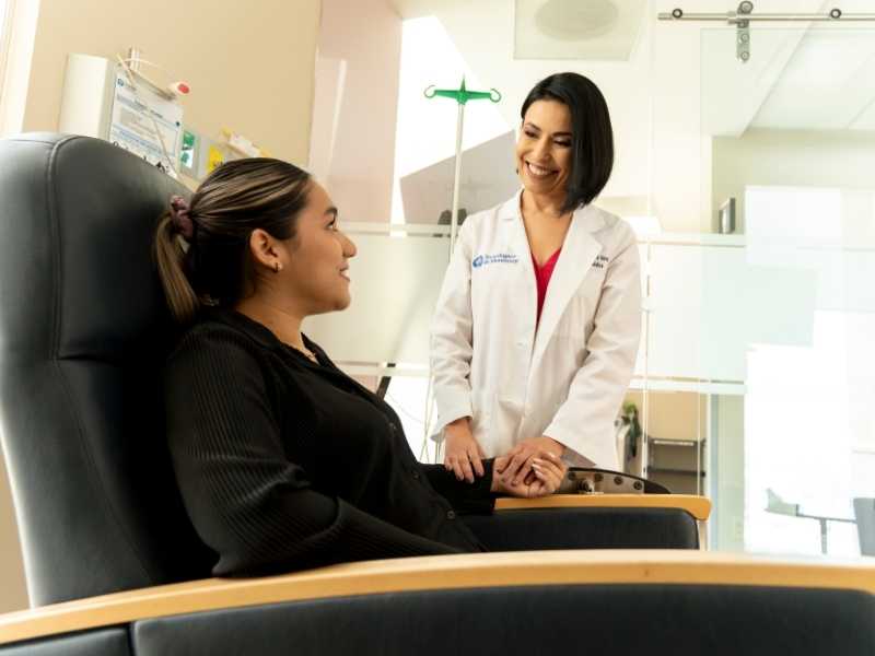 TecSalud recibe certificación internacional en cáncer de mama